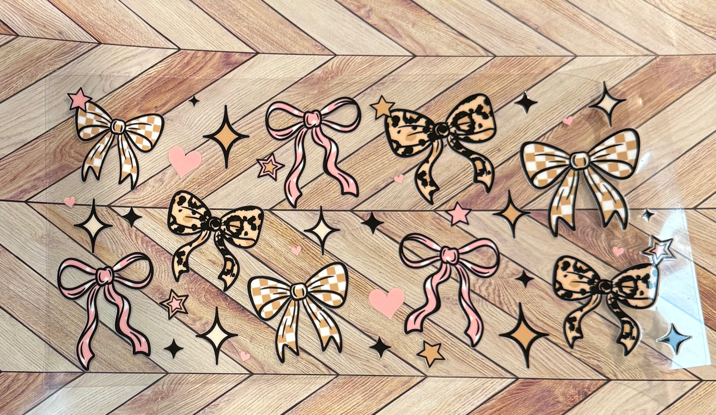 Leopard and checkered bows