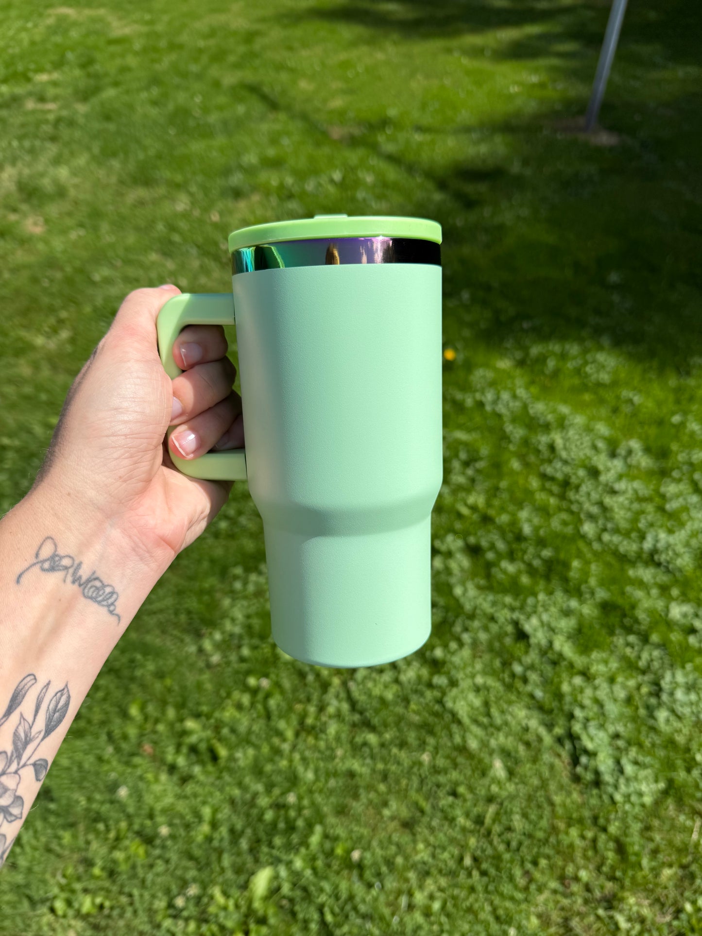 20oz stainless steel flip top