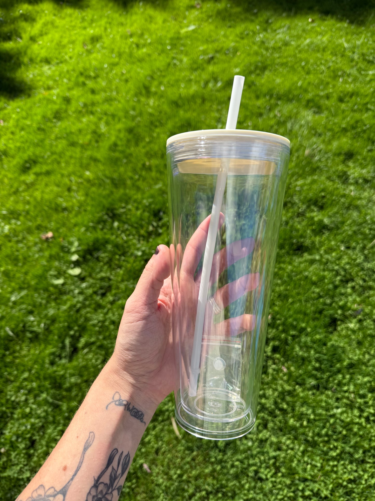 24oz acrylic colored lid