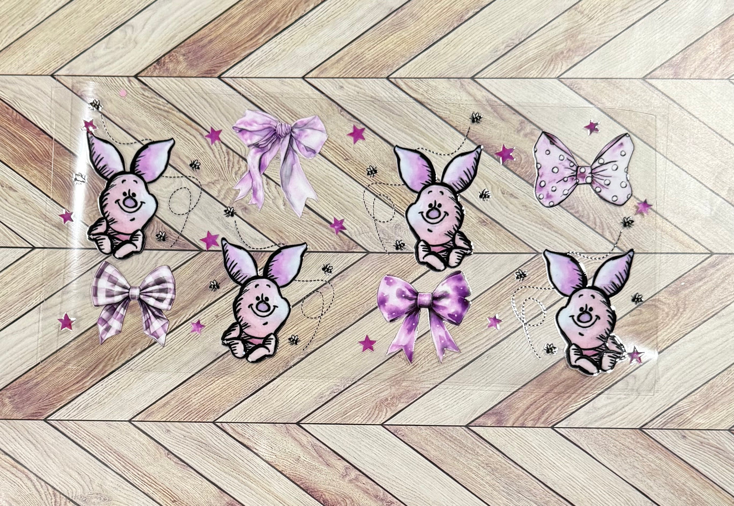 Piglet and bows
