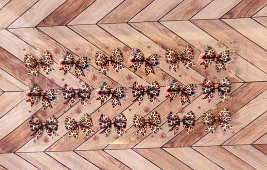 Multi leopard bows