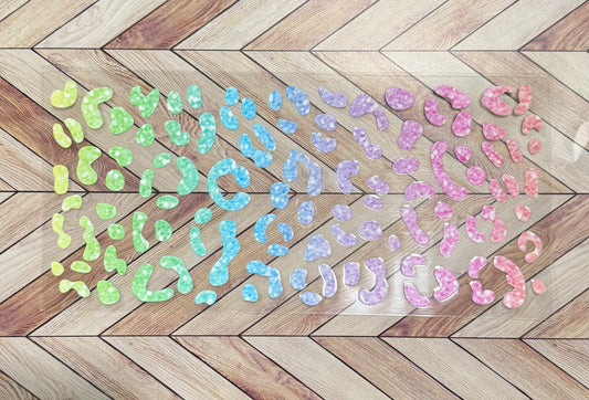 Pastel leopard