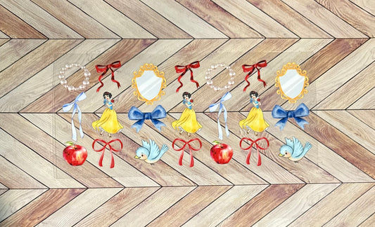 Snow White bows